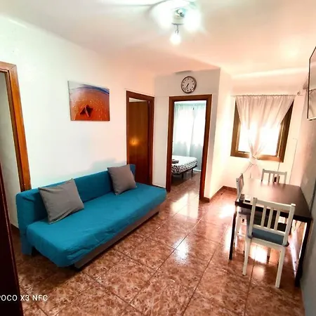 Gran Apartamento De 2 Habitaciones! Al Lado Del Metro Hb * L'Hospitalet de Llobregat